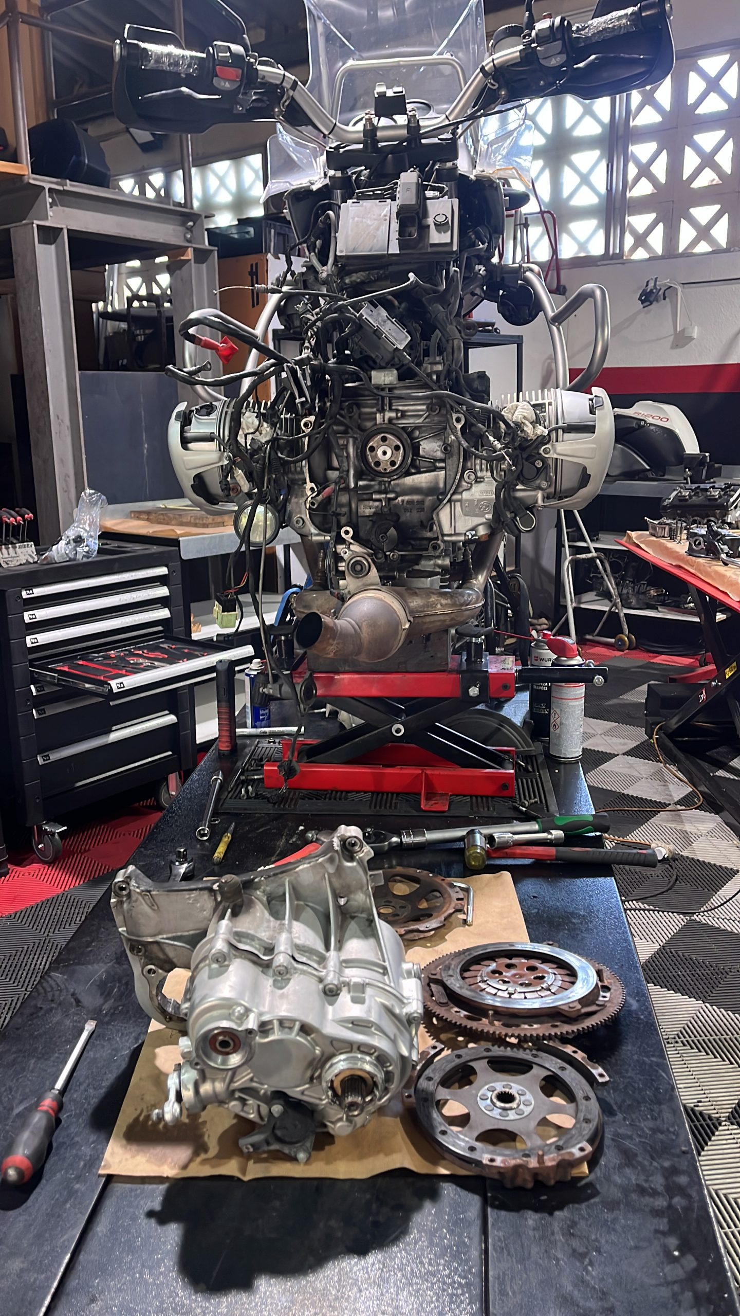 20250825_141449455_iOS